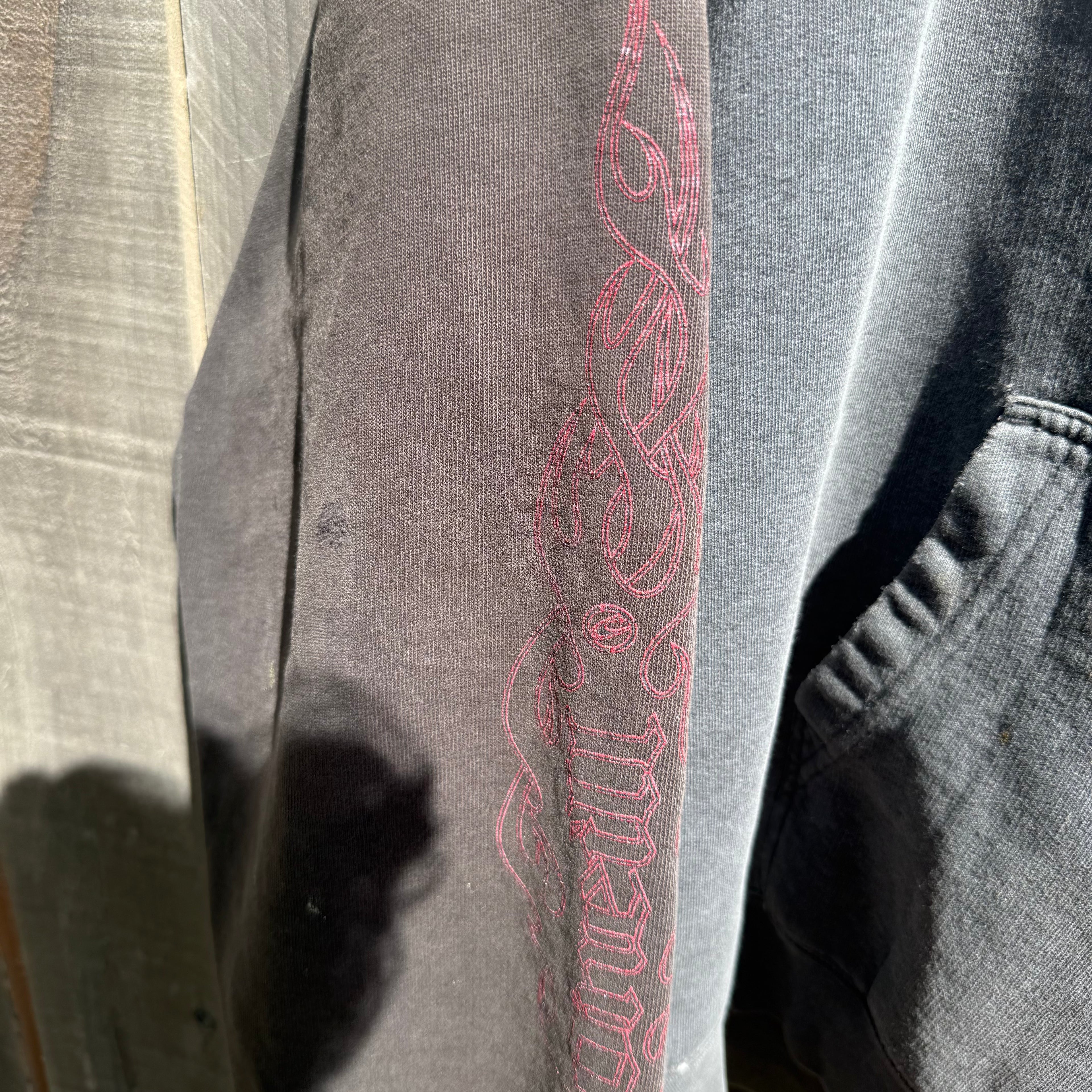 O'Neil 2 tone grey & black hoodie with flame sleeve hits